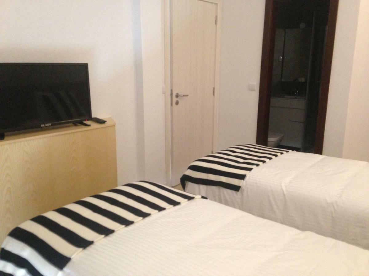 Nas Palhas Deitado Hotel Fatima Bagian luar foto