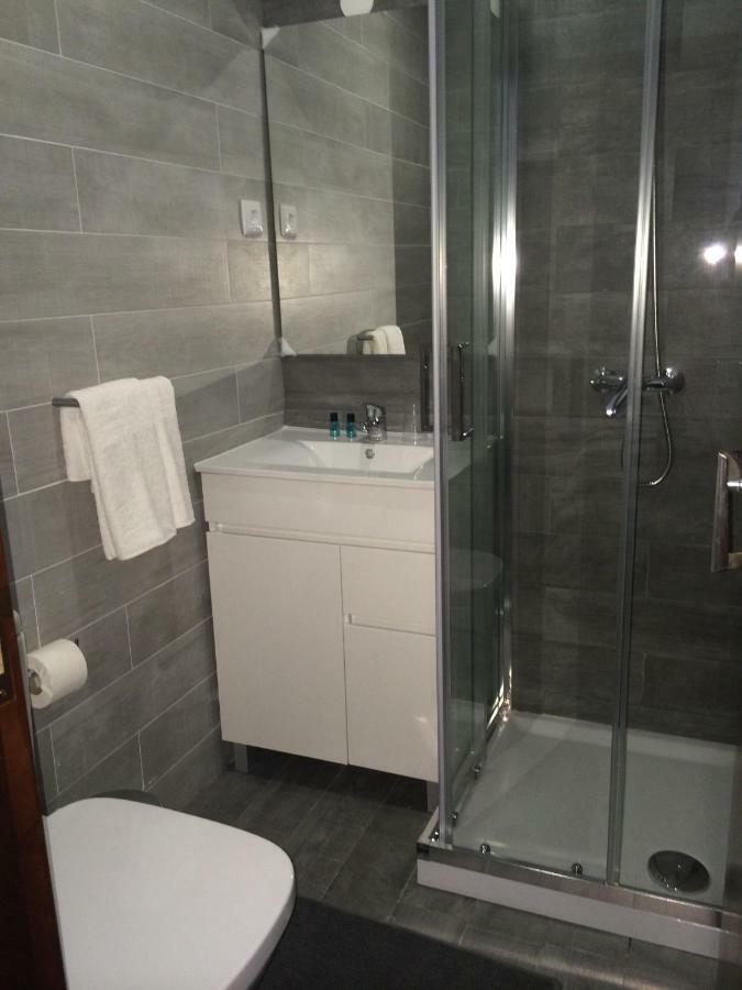 Nas Palhas Deitado Hotel Fatima Bagian luar foto